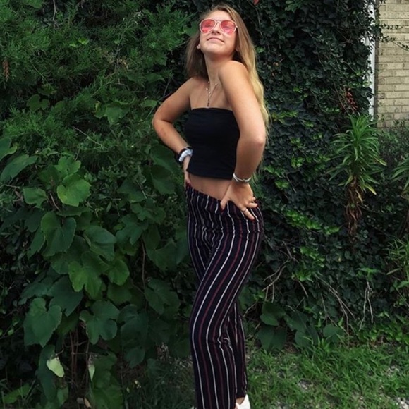 Brandy Melville striped flowy frank pants 🧚🏼♂️ - Picture 1 of 1